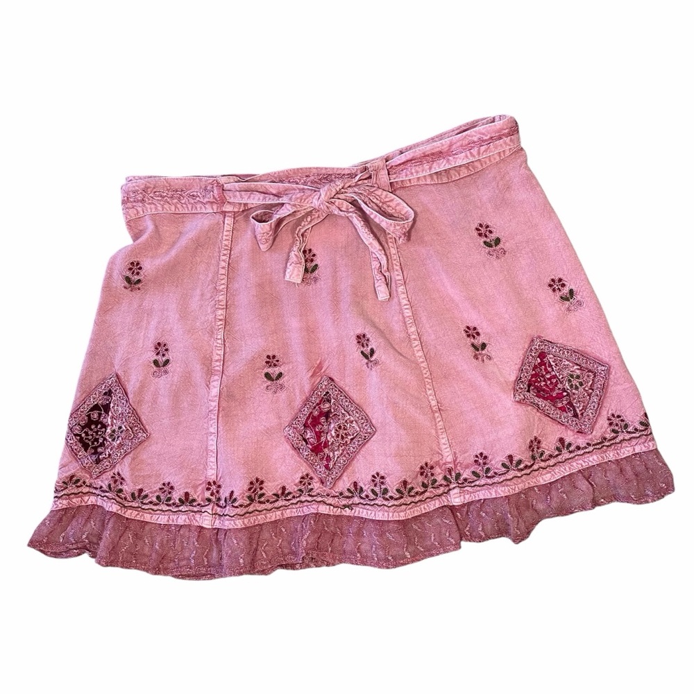 VINTAGE SHORELINE Embroidered Wrap Skirt